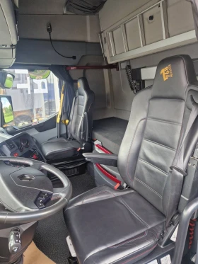 Renault T T520 High 1894 Edition, снимка 2