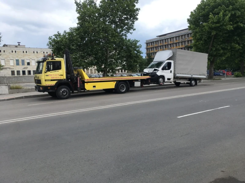 Mercedes-Benz 1117 6.0TD Пътна Помощ , снимка 3 - Камиони - 52579172