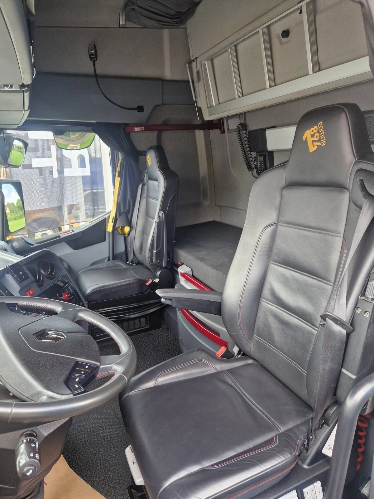 Renault T T520 High 1894 Edition, снимка 2 - Камиони - 55741703