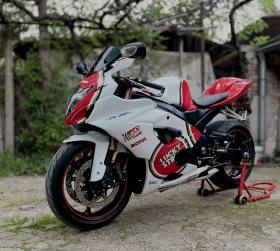 Suzuki Gsxr | Mobile.bg    2
