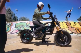 BMW C CE 02 eParkourer - ��� | Mobile.bg � ����� ������ 8
