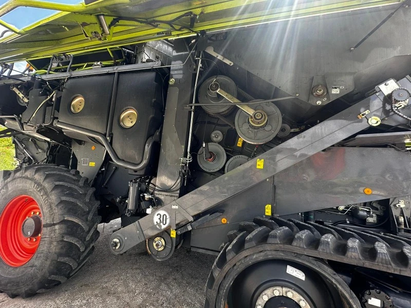 Комбайн Claas Lexion 770TT, снимка 8 - Селскостопанска техника - 45746279