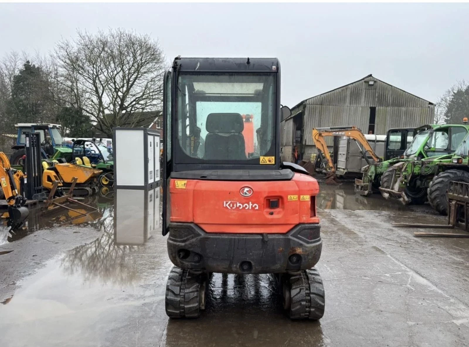 Багер Kubota KH027-4 - изображение 3