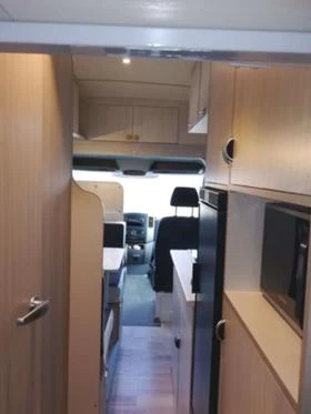 Кемпер VW КРАФТЕР, снимка 5