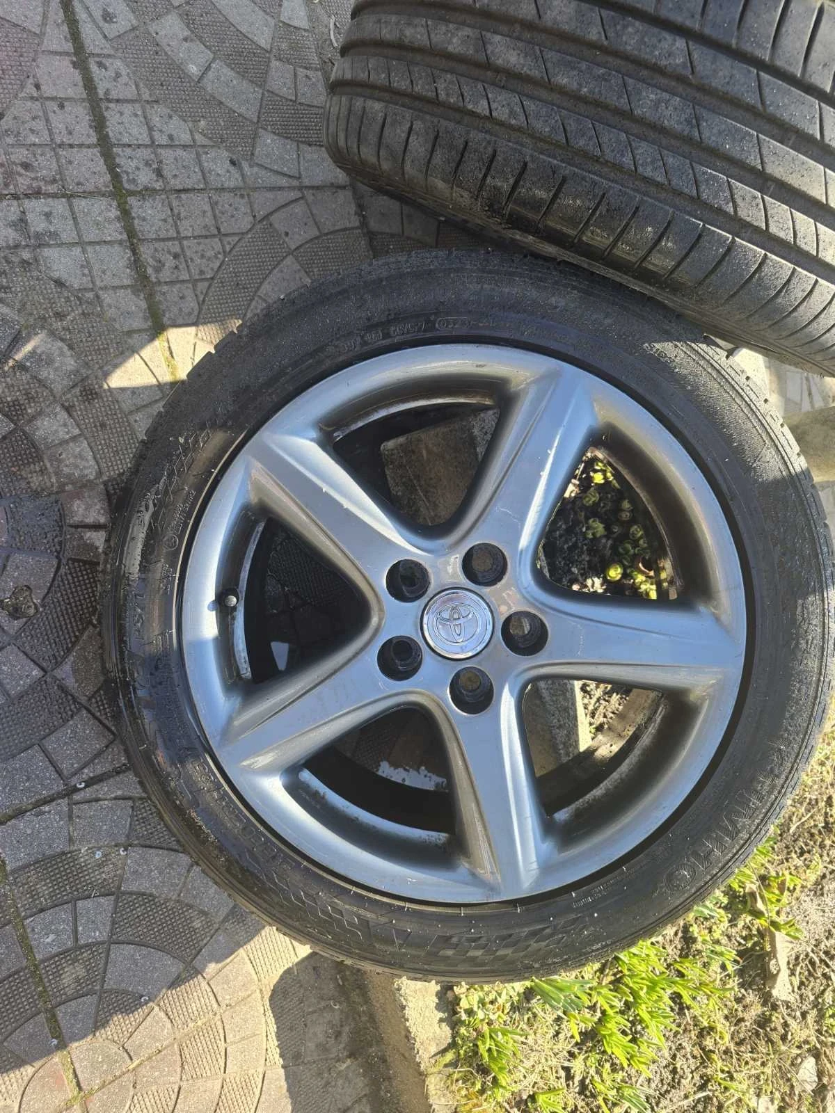 Гуми с джанти Kumho 215/50R17, снимка 10 - Гуми и джанти - 53664676
