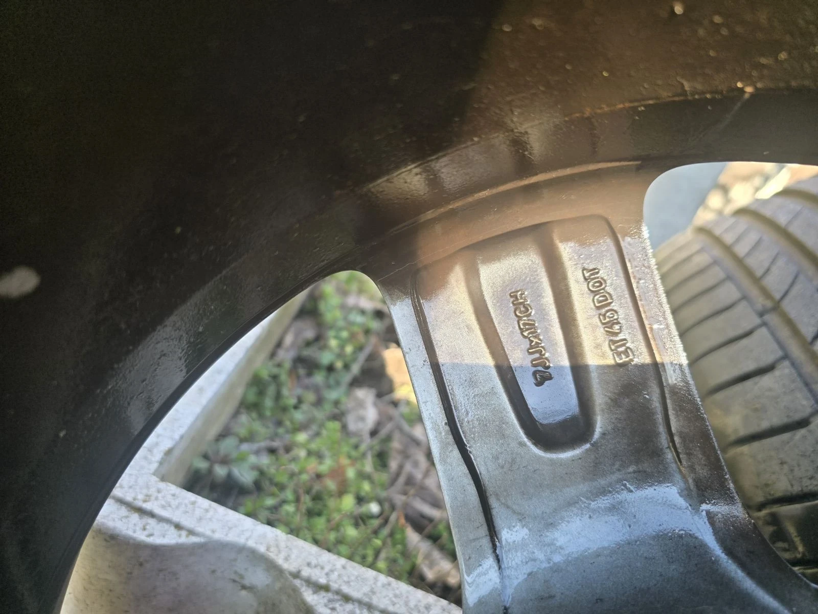 Гуми с джанти Kumho 215/50R17, снимка 5 - Гуми и джанти - 53664676