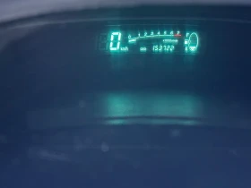 Toyota Yaris 1.3i - КЛИМАТИК, снимка 15