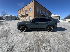 BMW XM, снимка 2