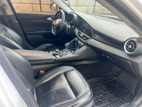 Alfa Romeo Giulia Ti 280кс * Възможност за Лизинг*  | Auto.bg — изображение 6