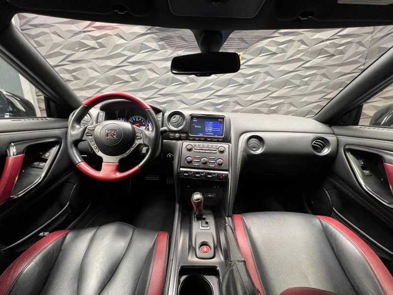 Nissan Gt-r R35 3.8 V6 AWD* Bose* Navi, снимка 5 - Автомобили и джипове - 45436374