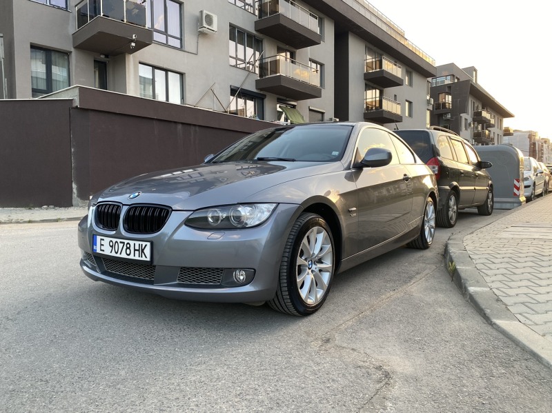 BMW 335 i Xdrive E92 305 к.с. Швейцария, снимка 1 - Автомобили и джипове - 46380432