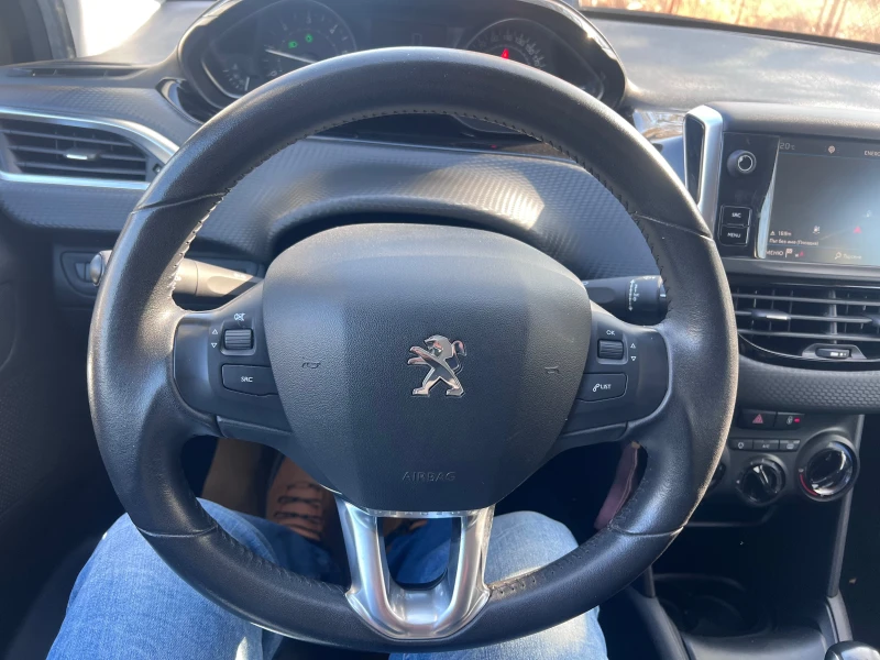 Peugeot 208 1.6 hdi коледна промоция, снимка 10 - Автомобили и джипове - 48039924