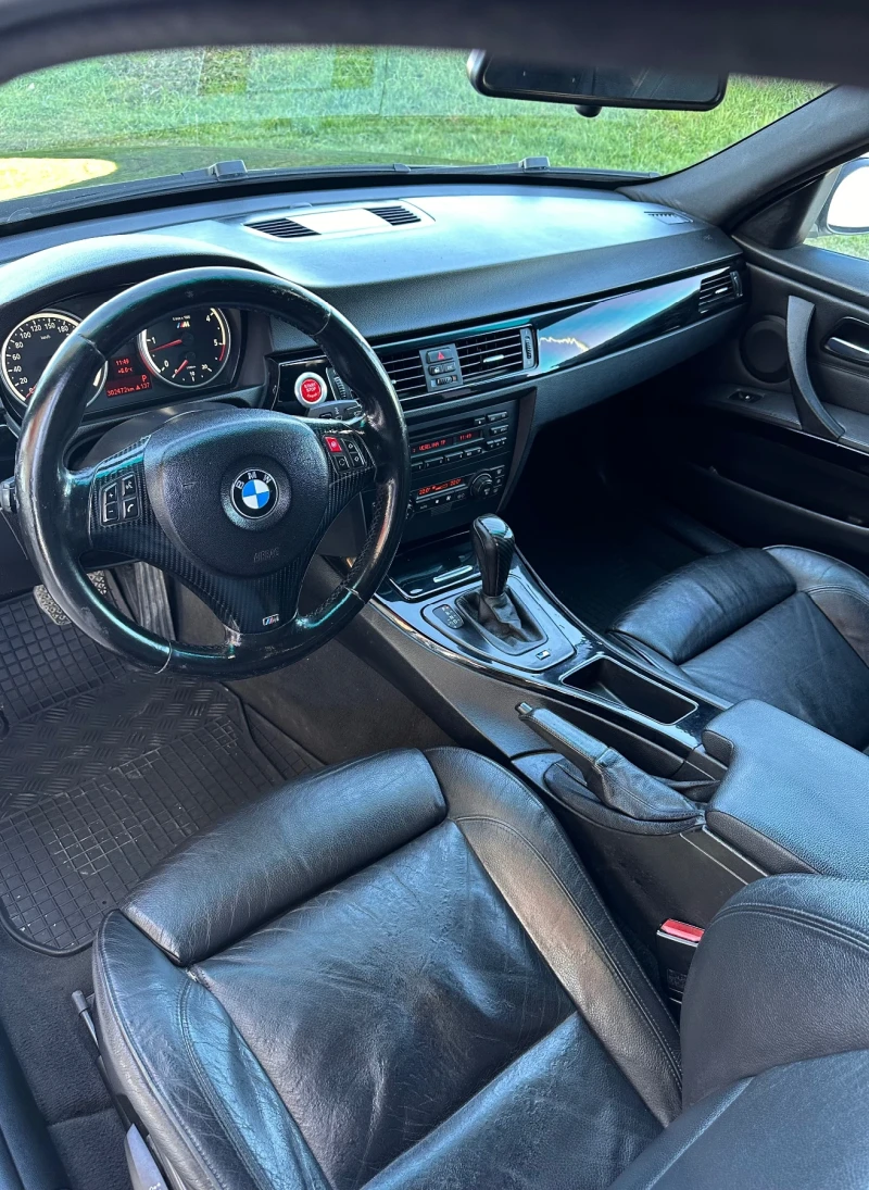 BMW 330 D 231к.с M Пакет Задно , снимка 10 - Автомобили и джипове - 48834273