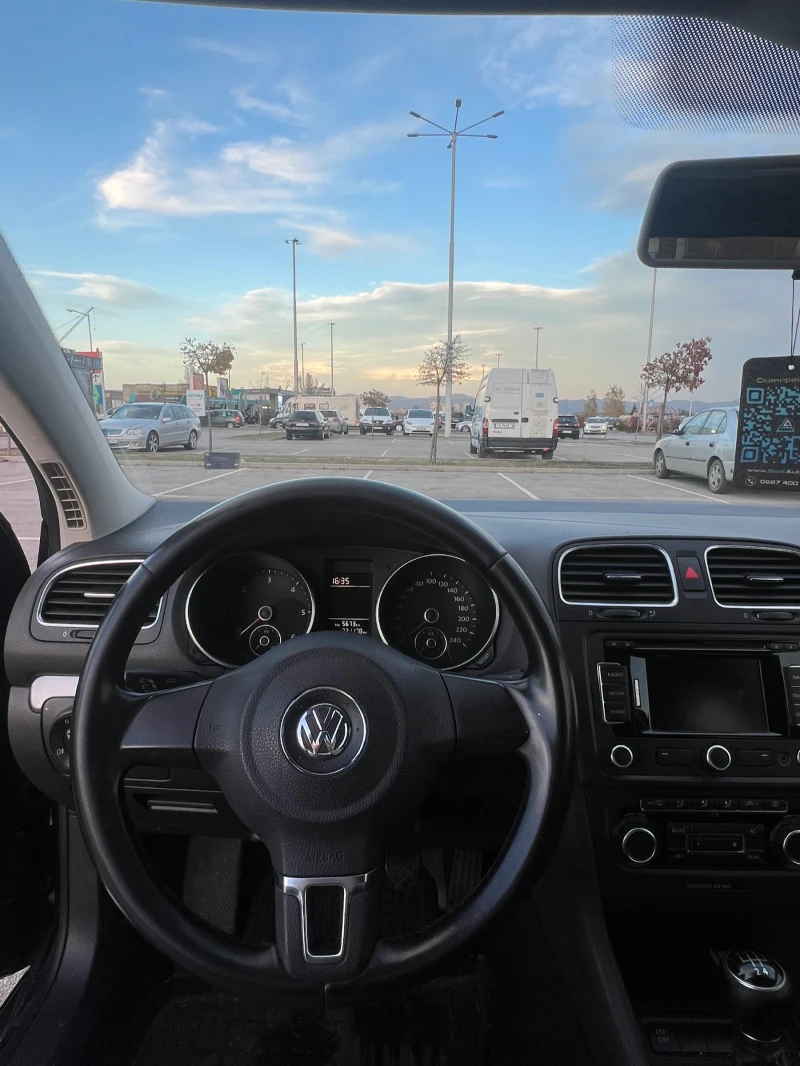 VW Golf, снимка 7 - Автомобили и джипове - 49561089