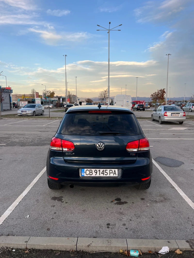 VW Golf, снимка 5 - Автомобили и джипове - 49561089