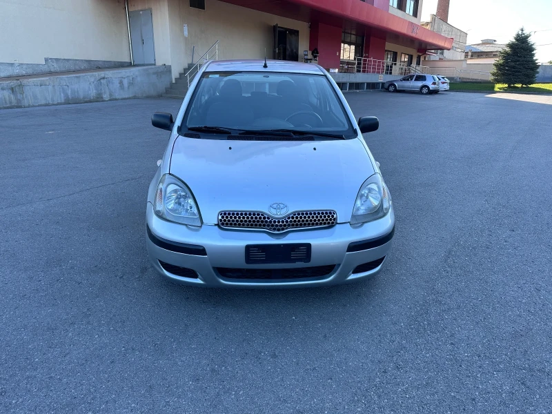 Toyota Yaris 1.3i - КЛИМАТИК, снимка 2 - Автомобили и джипове - 51518860