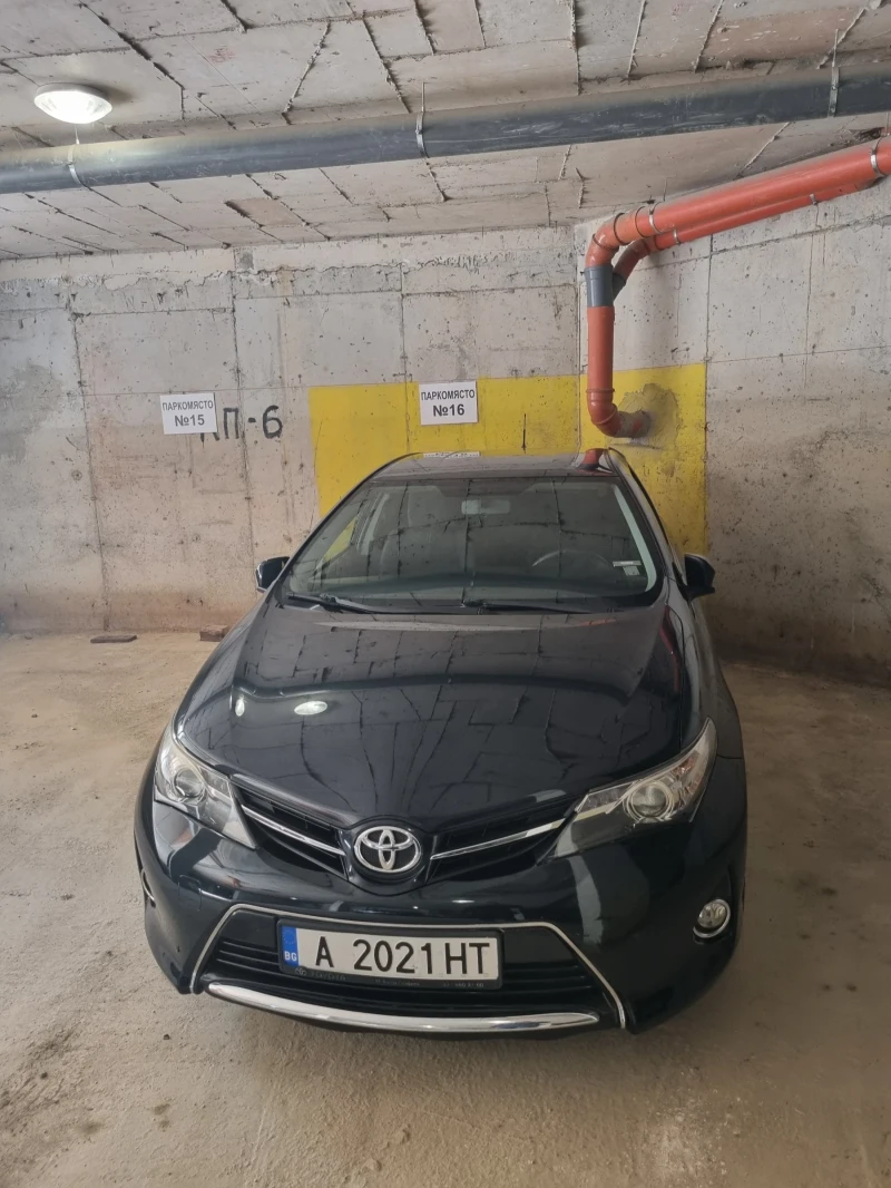 Toyota Auris 1.6 Luna Бензин - Газ, снимка 14 - Автомобили и джипове - 51571596