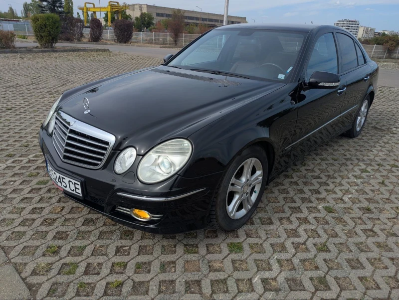 Mercedes-Benz E 220, снимка 2 - Автомобили и джипове - 52284882