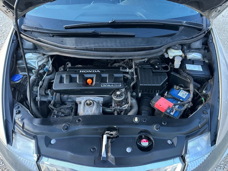 Honda Civic 1.8VTEC//NAVI//EXECUTIVE, снимка 17 - Автомобили и джипове - 52817254