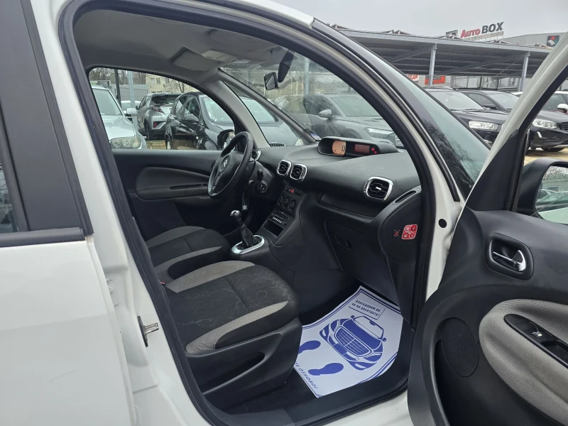 Citroen C3 Picasso 1.4i 95к.с , снимка 12 - Автомобили и джипове - 53443653