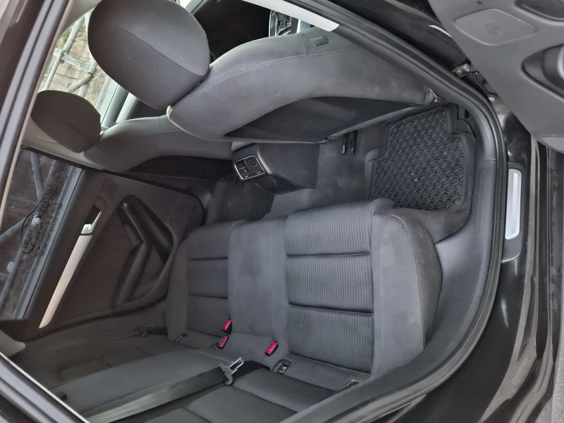 Audi A4 2.0TDI, снимка 9 - Автомобили и джипове - 53500750