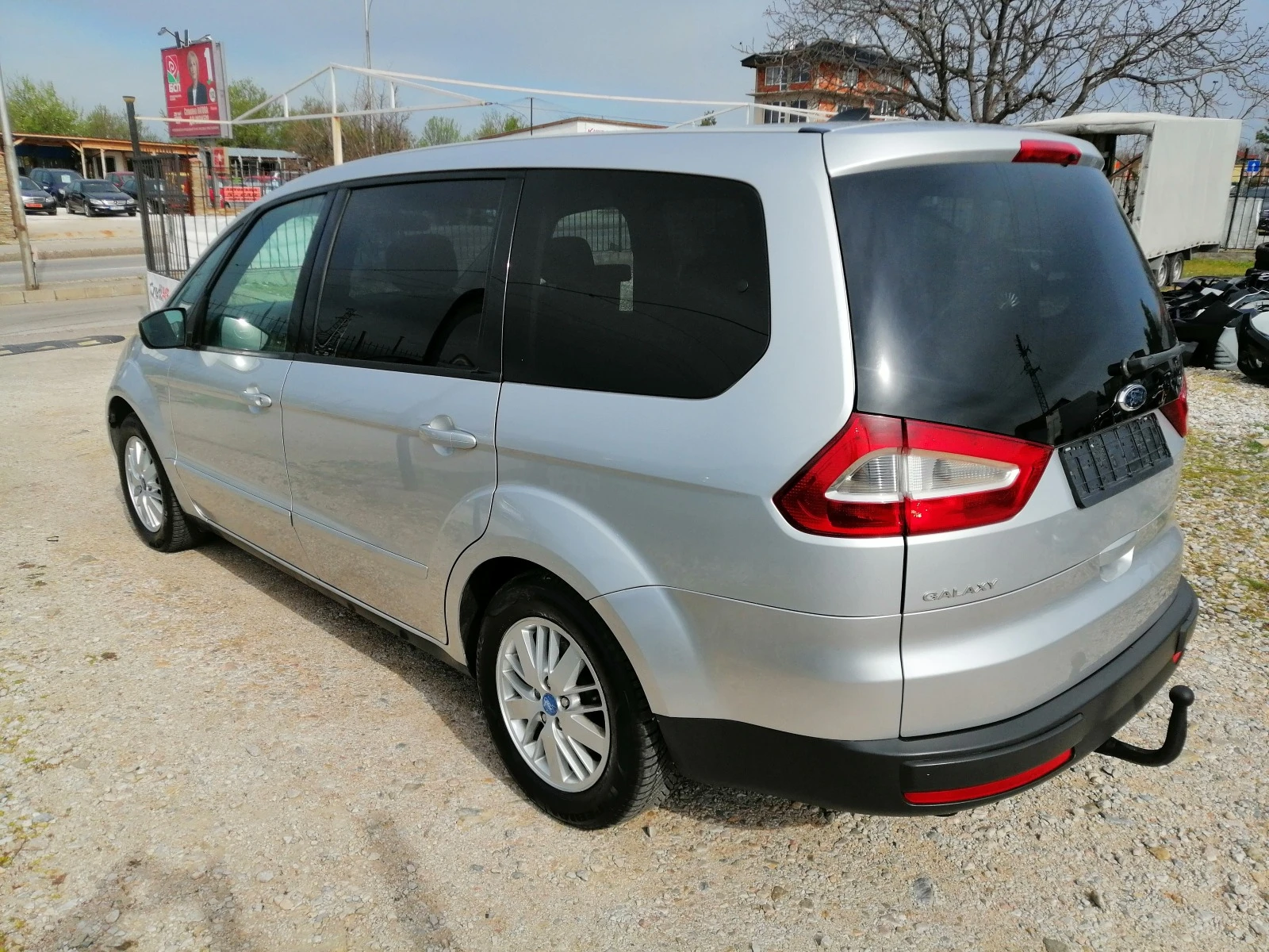 Ford Galaxy 2.0 TDCI  - изображение 6