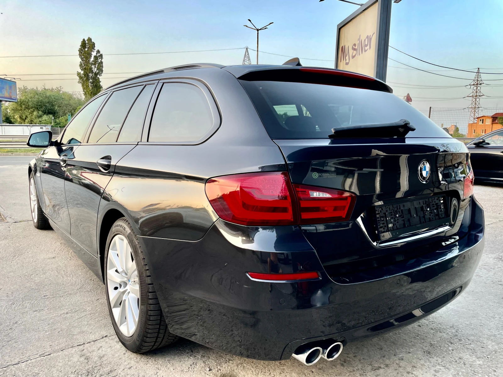 BMW 525 D 3.0 Head up 204 кс Дистроник Автоматик Швейцария - изображение 3