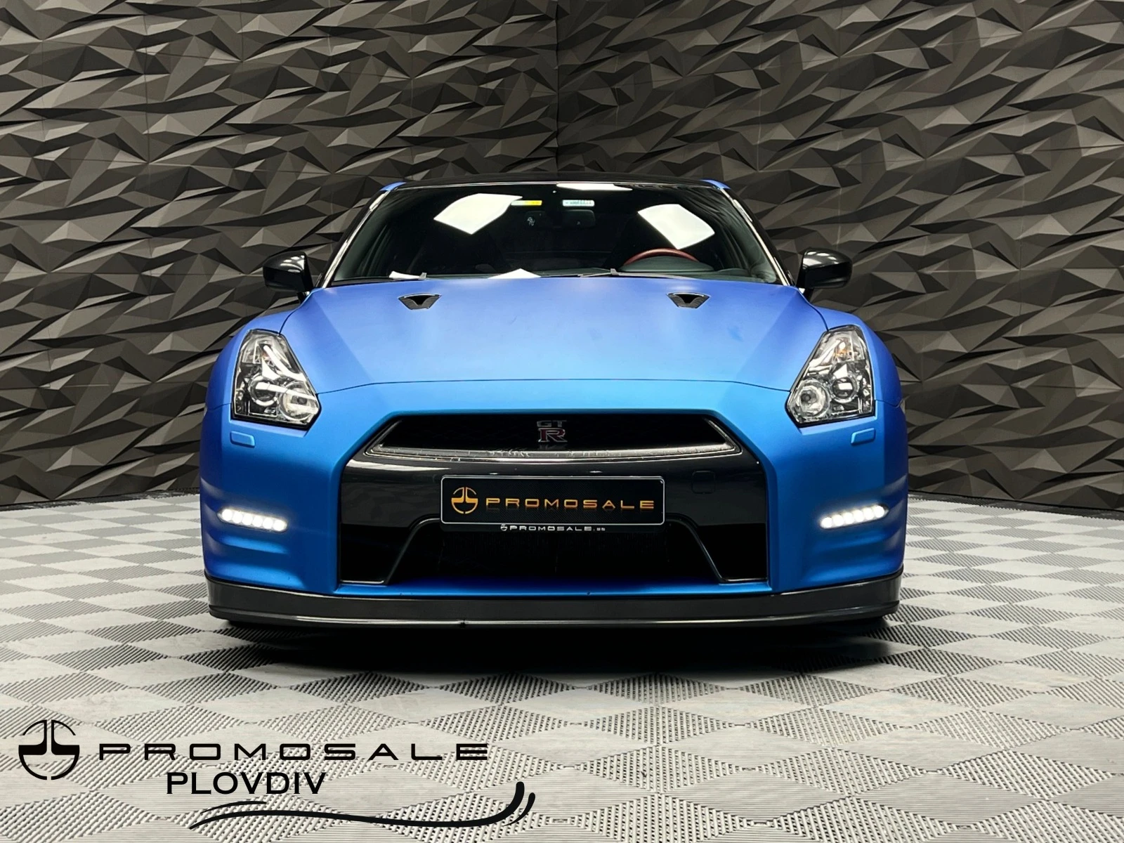 Nissan Gt-r R35 3.8 V6 AWD* Bose* Navi - изображение 2