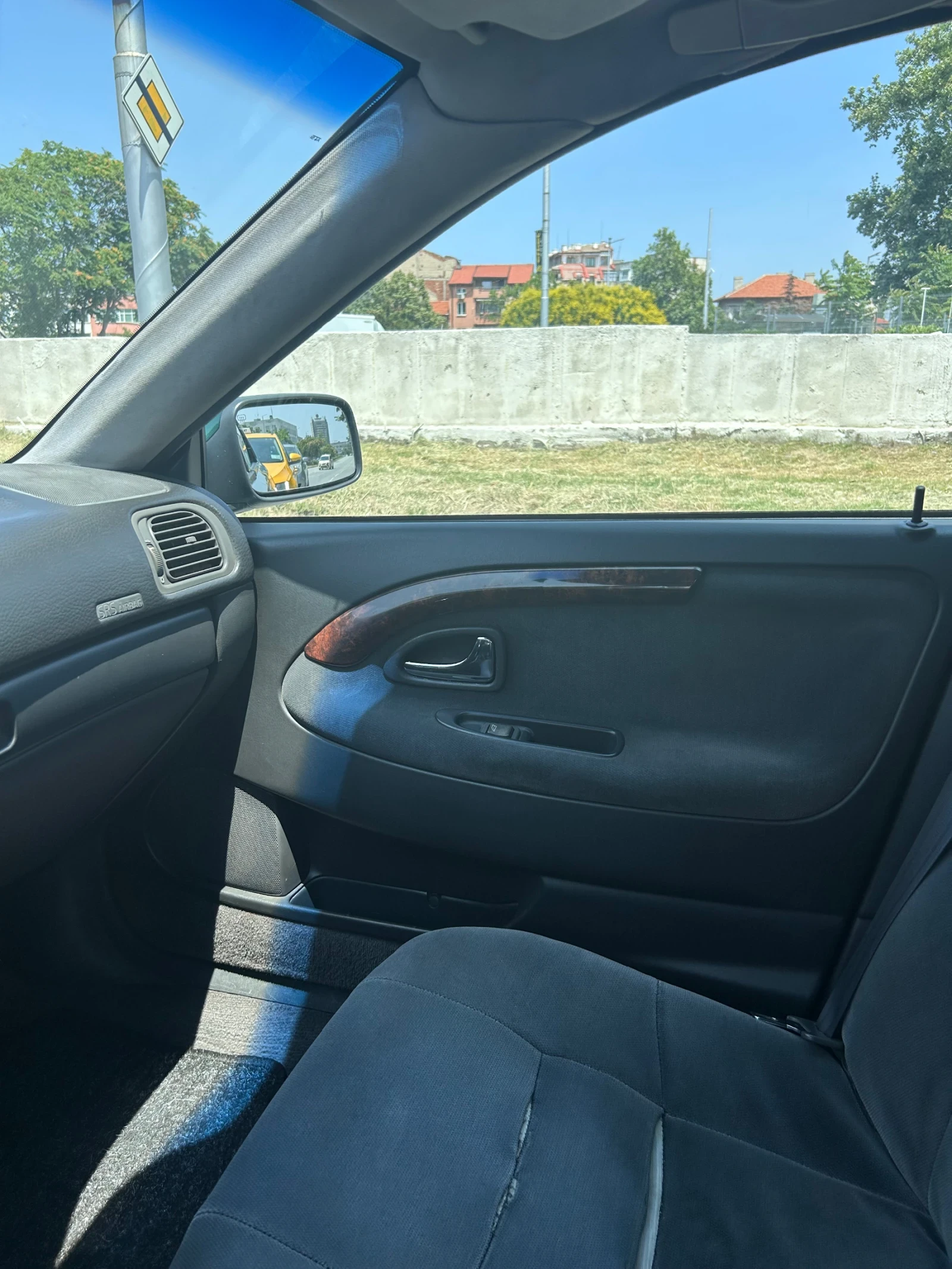 Volvo S40  - изображение 8