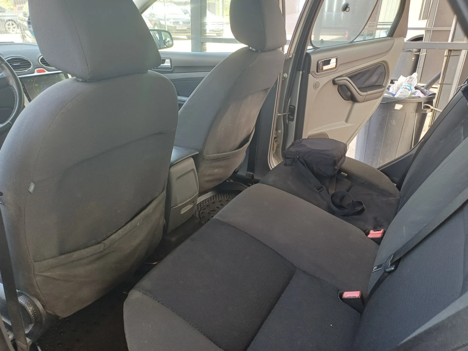 Ford Focus 1.8 TDCI - изображение 9