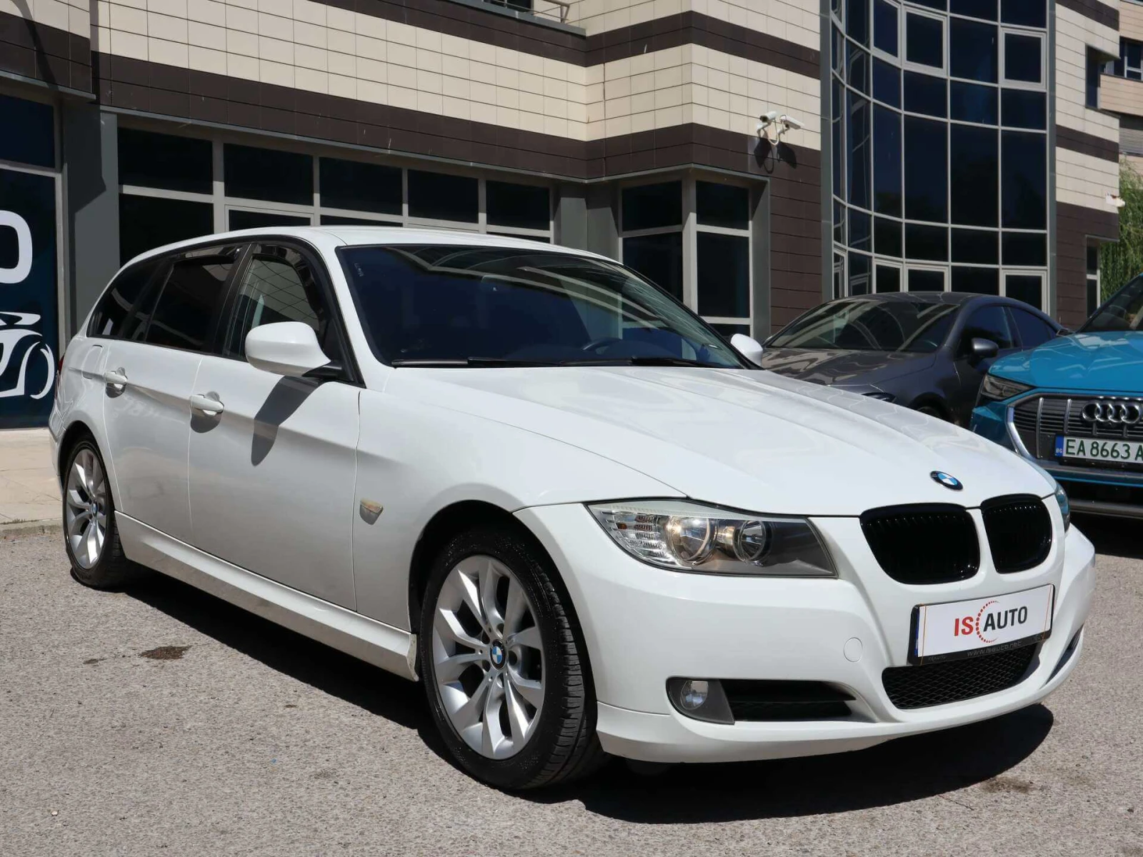 BMW 318 M-Technik/PDC/Климатроник/Навигация  - изображение 3