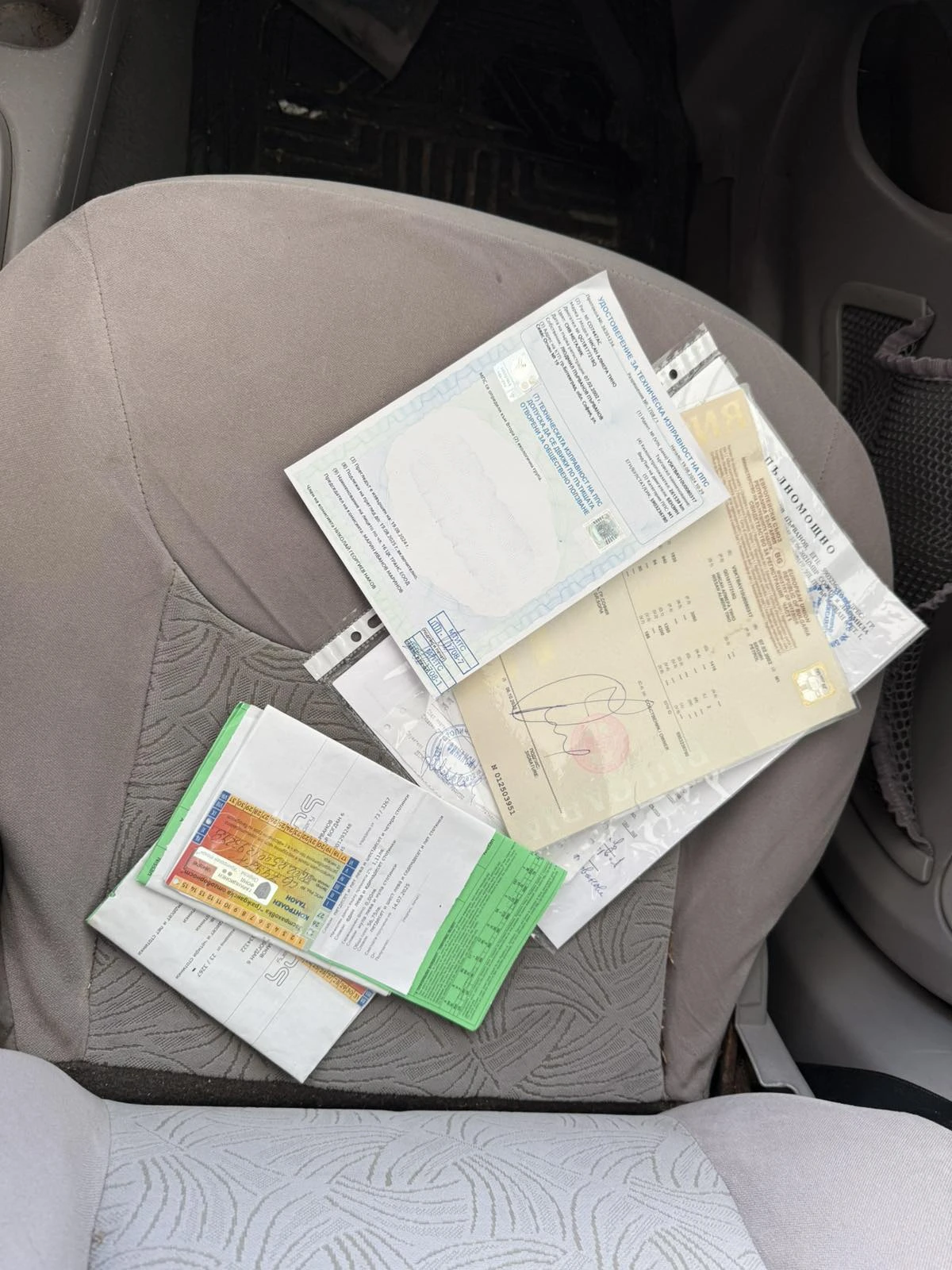 Nissan Almera tino 1.8, Бензин-Газ | Mobile.bg — изображение 13