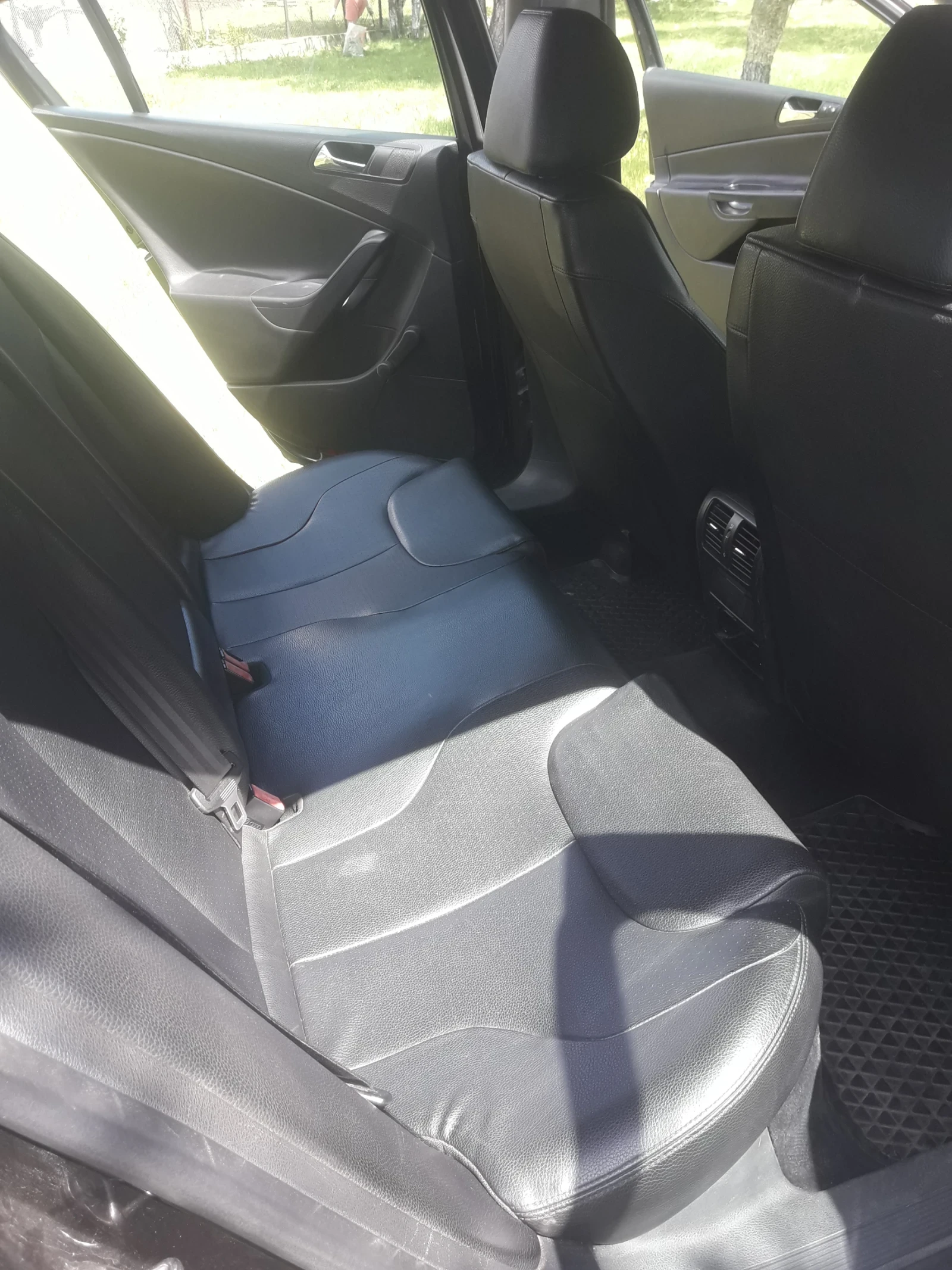 VW Passat  - изображение 9