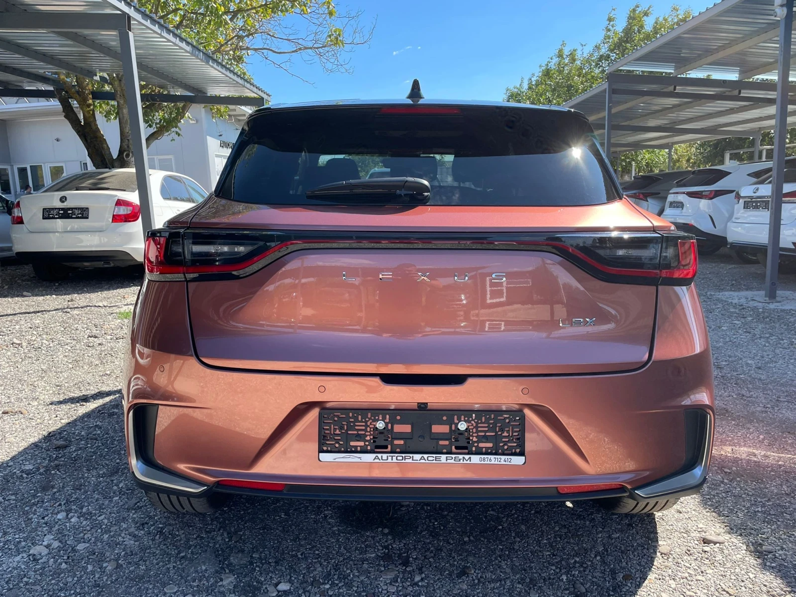 Lexus LBX AWD/HUD/BSM/  | Mobile.bg   6