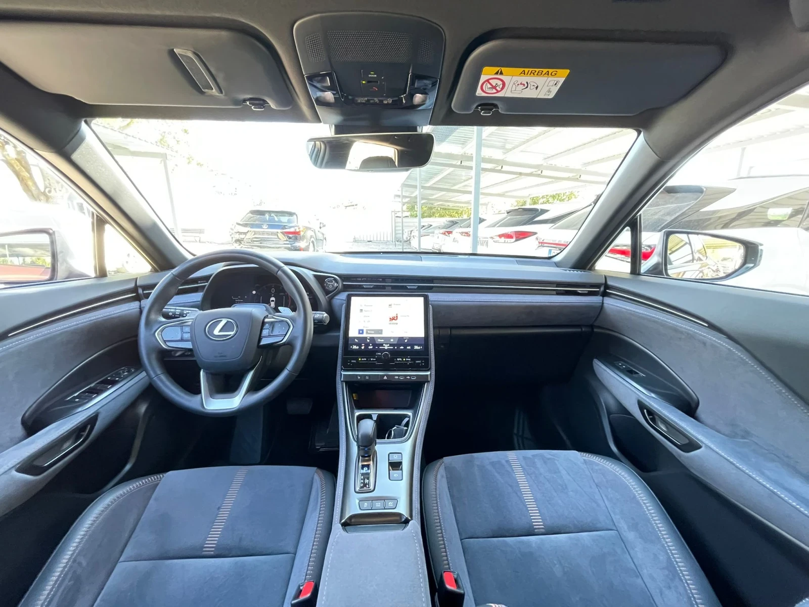 Lexus LBX AWD/HUD/BSM/  | Mobile.bg   9