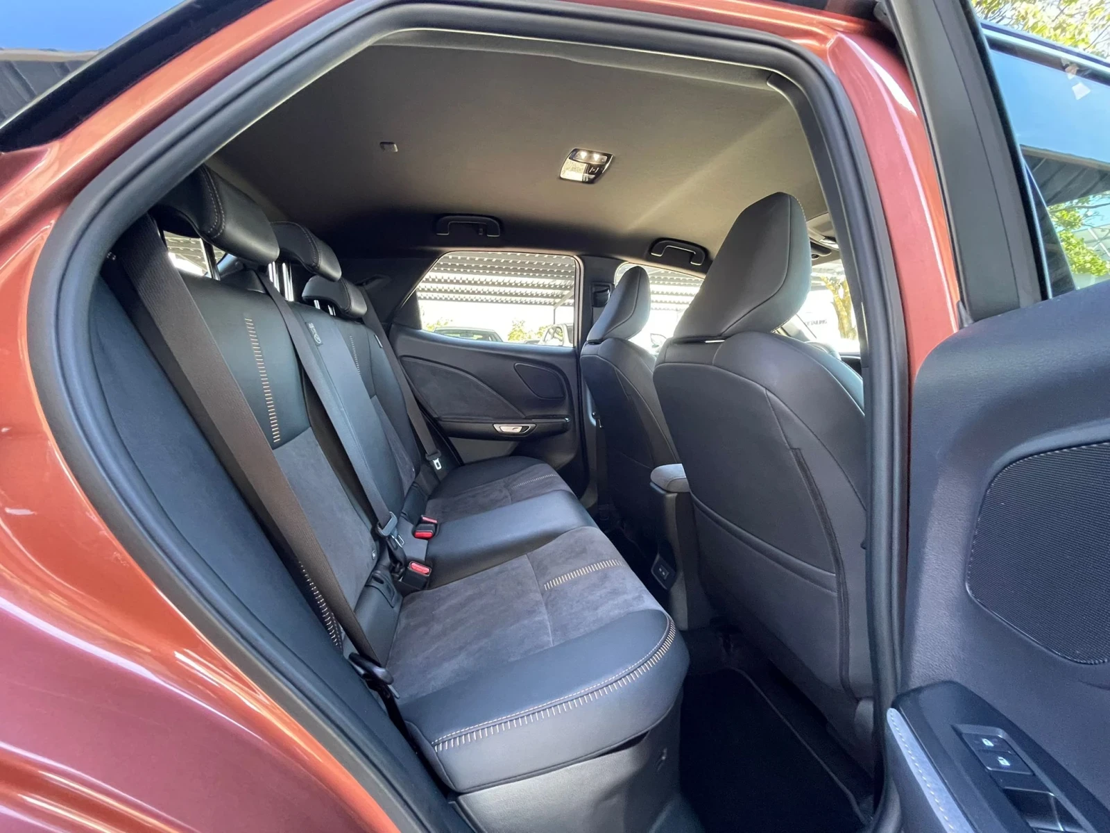 Lexus LBX AWD/HUD/BSM/  | Mobile.bg   16