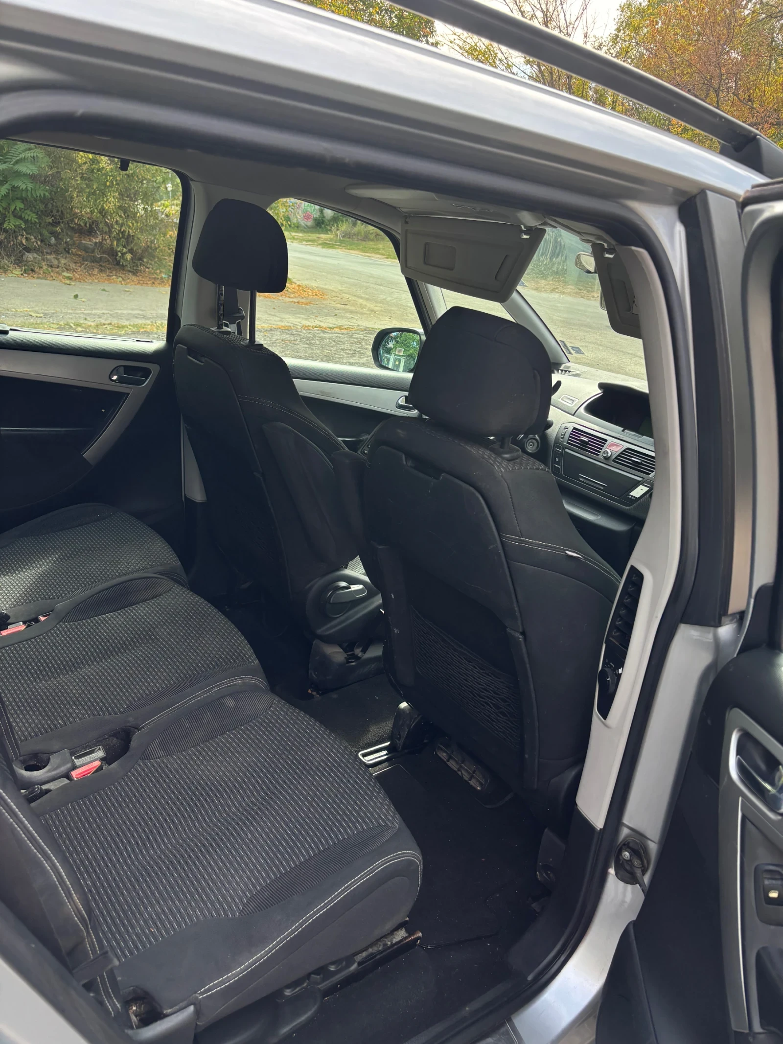 Citroen Grand C4 Picasso  - изображение 9