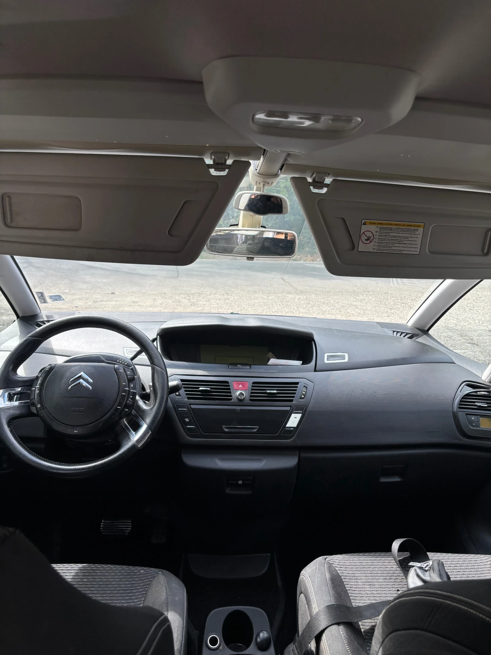 Citroen Grand C4 Picasso  - изображение 8