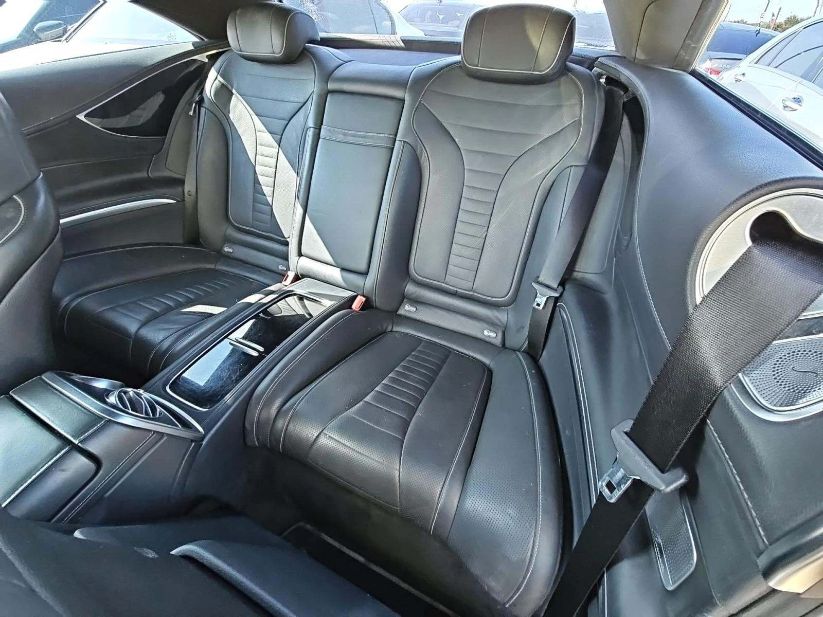 Mercedes-Benz S 550 4MATIC Coupe - изображение 9