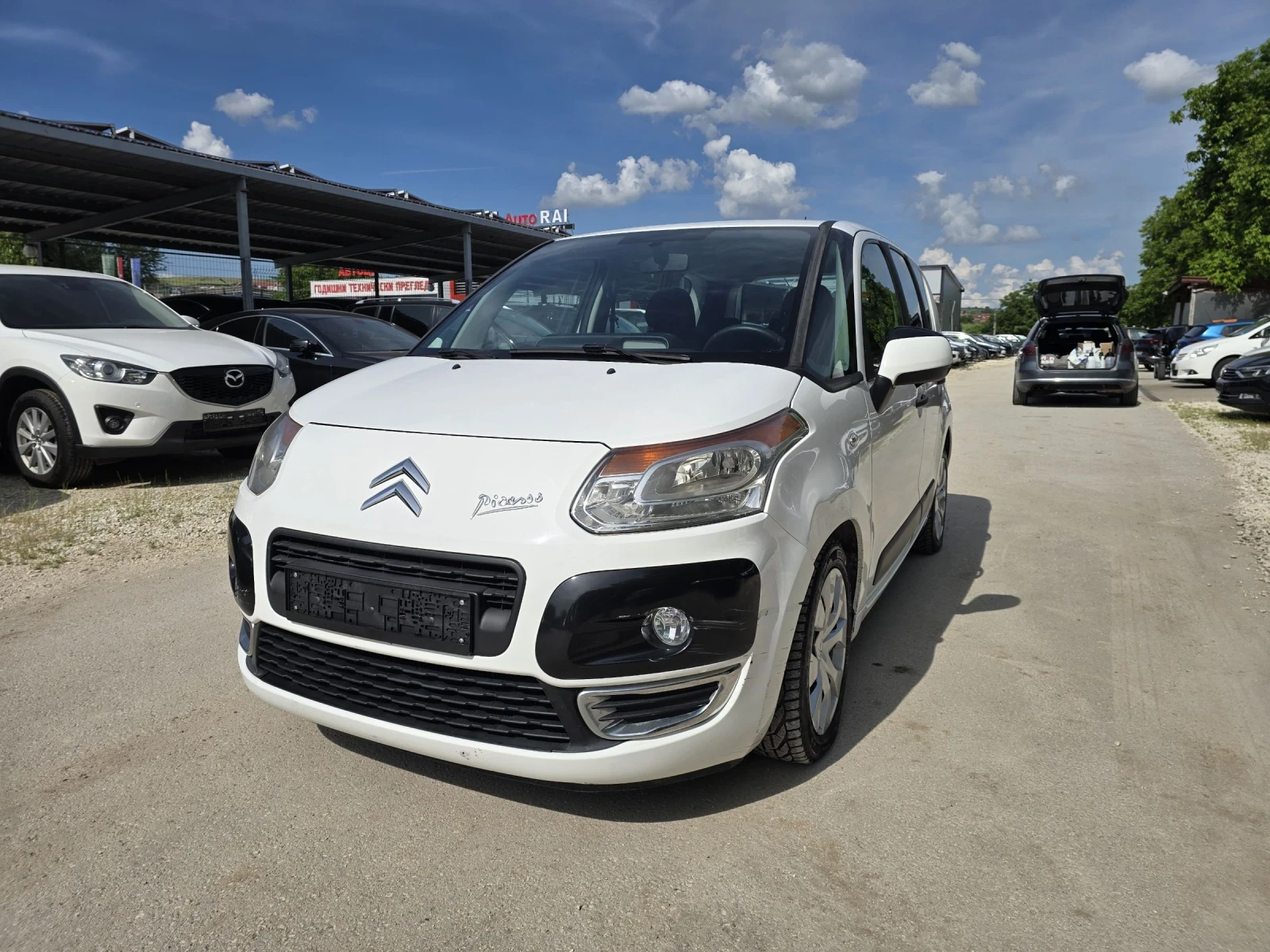 Citroen C3 Picasso 1.4i 95к.с 