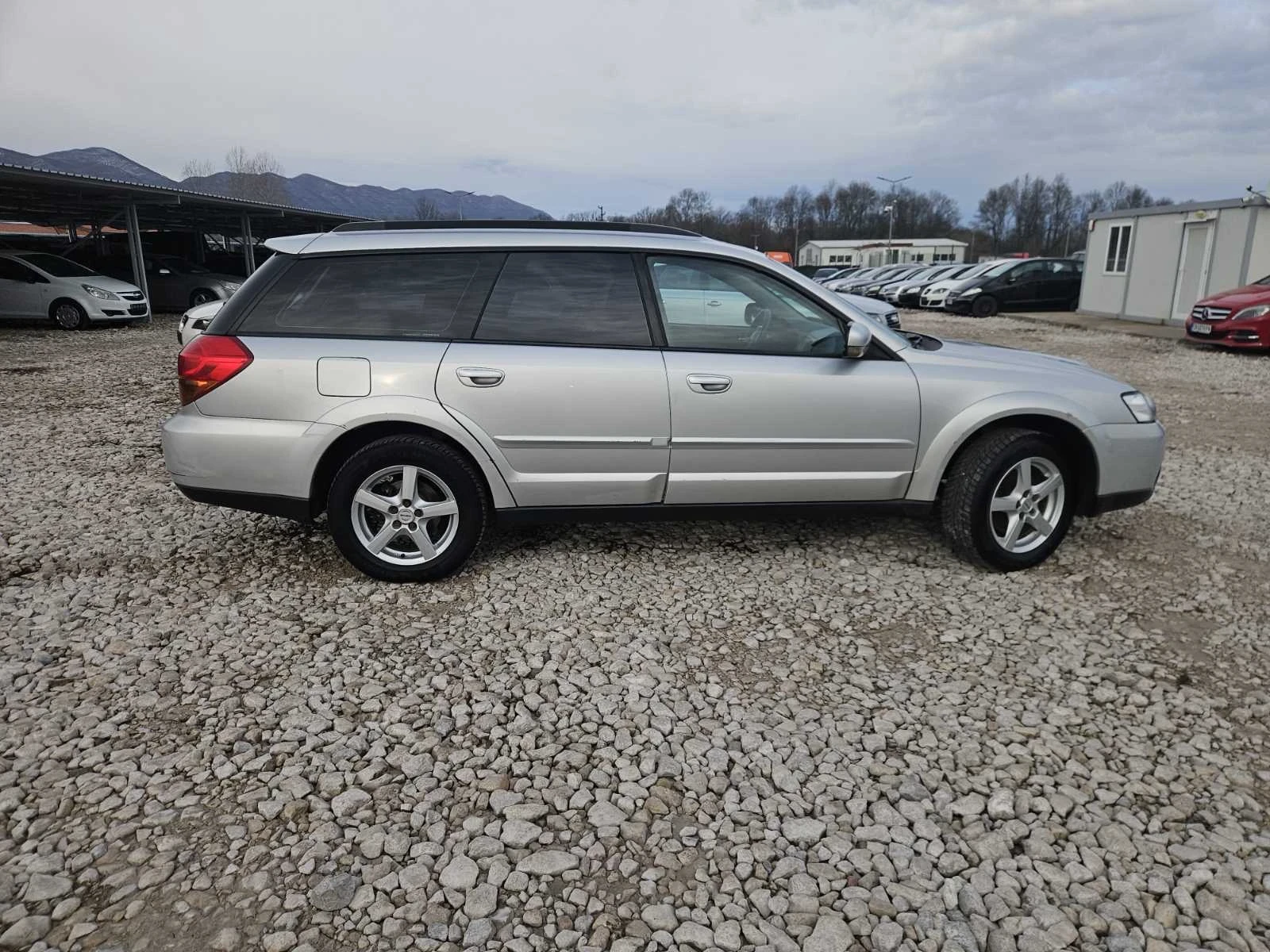 Subaru Outback 2.5i AUTOMATIC ???? - изображение 5