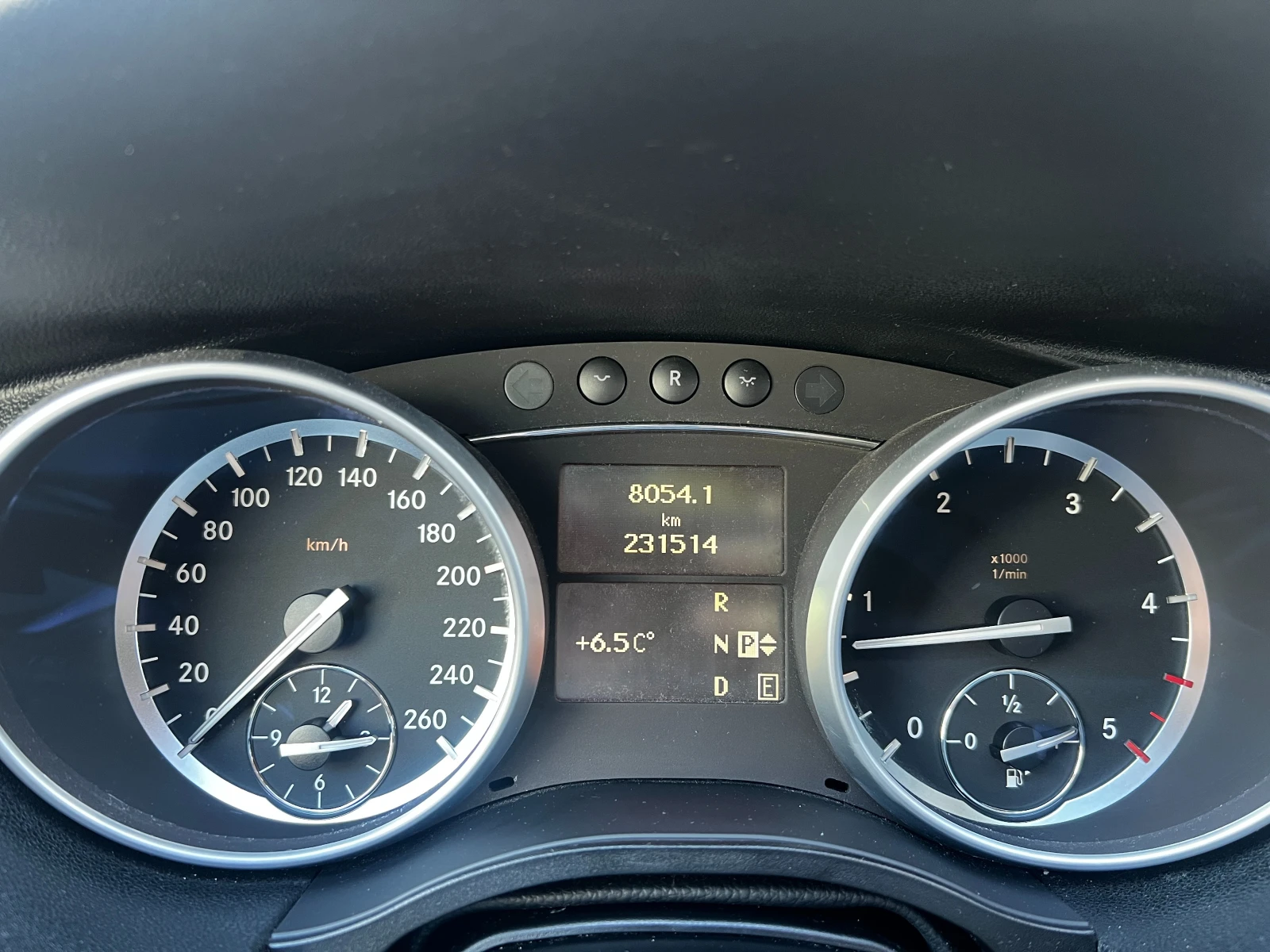 Mercedes-Benz R 350, снимка 13 - Автомобили и джипове - 53854104