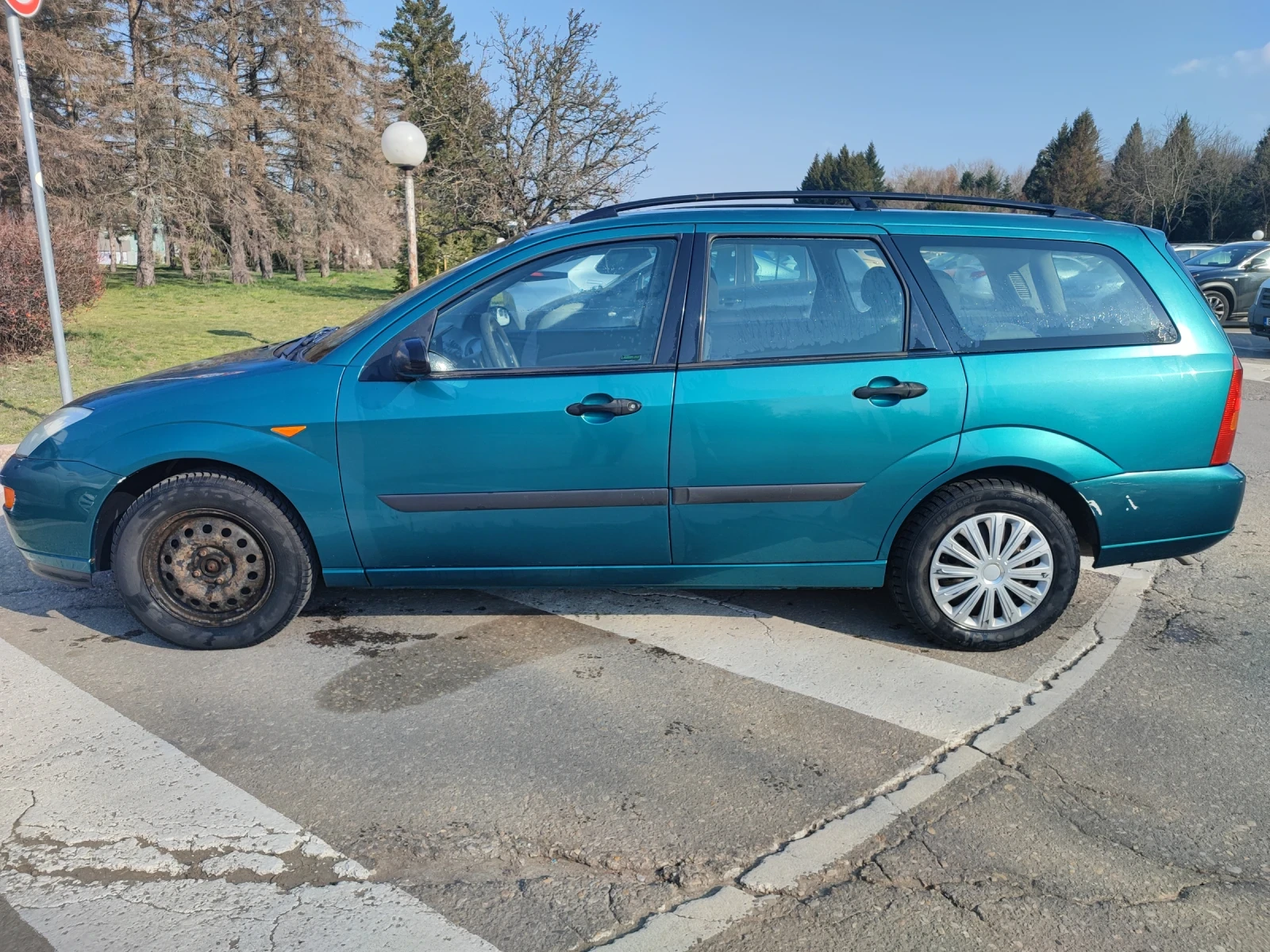 Ford Focus 1.6 бензин газ | Auto.bg — изображение 1