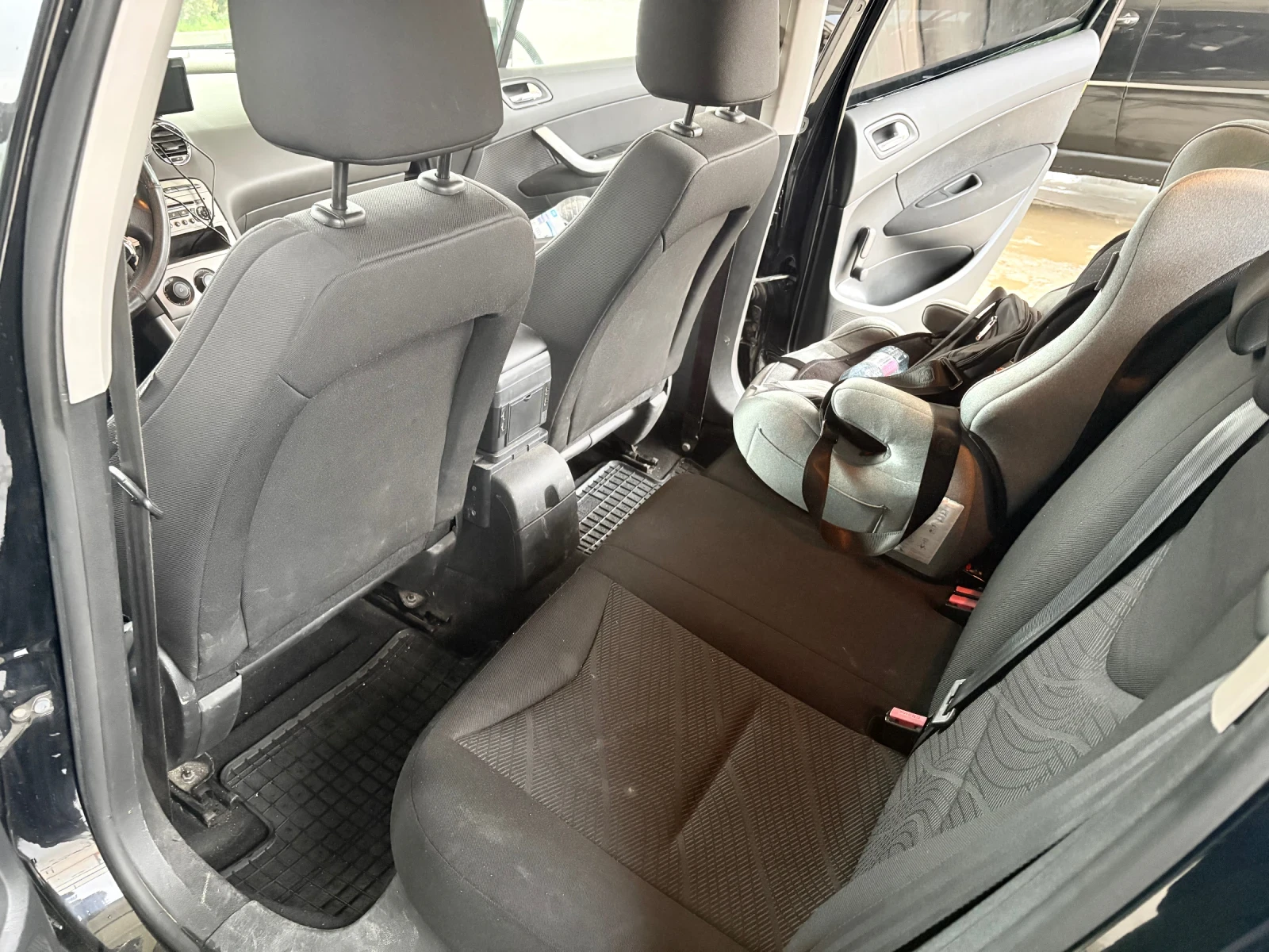 Peugeot 308 1, 6 дизел 92к.с., снимка 6 - Автомобили и джипове - 53937536