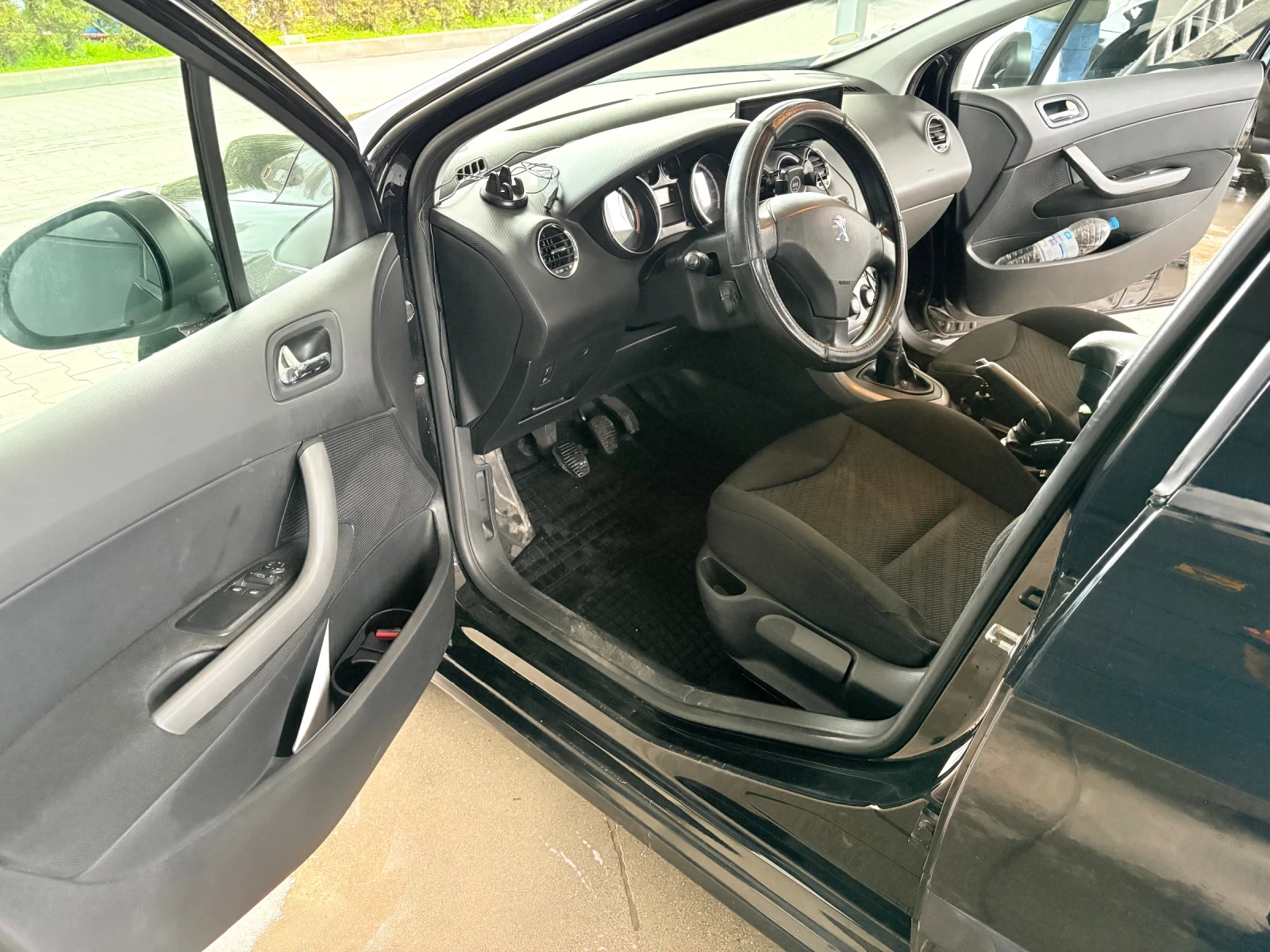 Peugeot 308 1, 6 дизел 92к.с., снимка 7 - Автомобили и джипове - 53937536