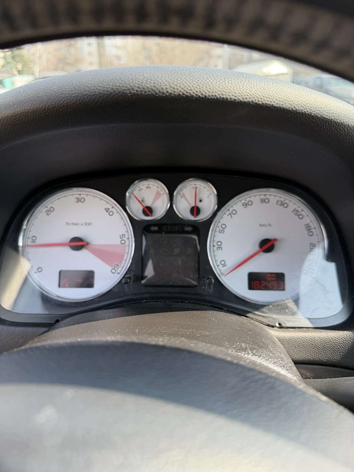 Peugeot 307 Комби, снимка 8 - Автомобили и джипове - 53952473