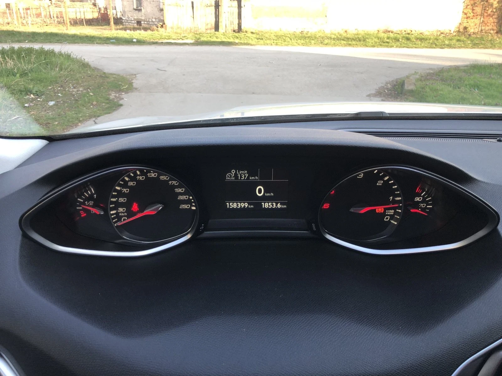 Peugeot 308 1.5 Blue/Hdi;:Allure:;S&S;:130kc::158399kmРЕАЛНИ!!, снимка 14 - Автомобили и джипове - 54045759