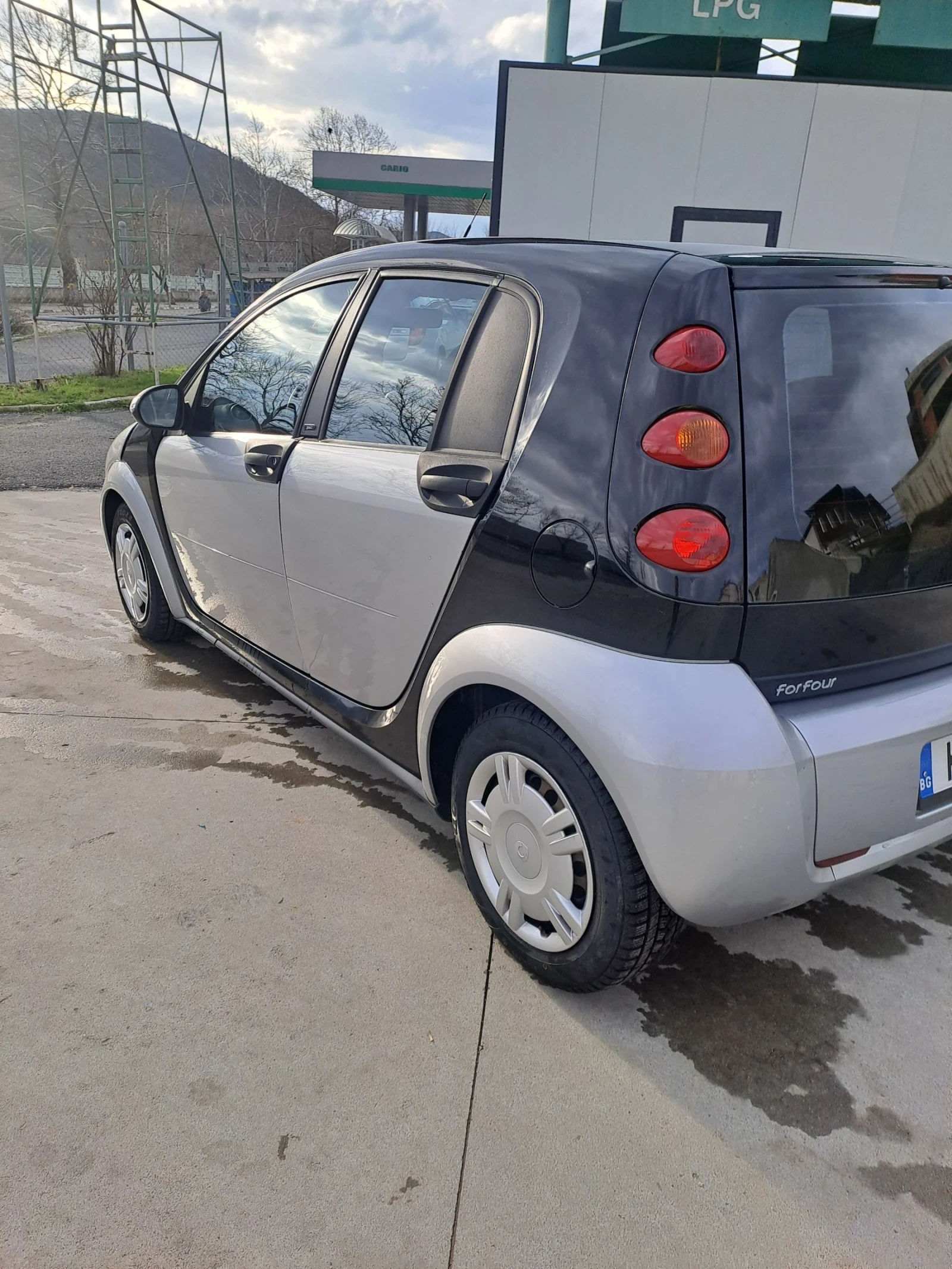 Smart Forfour 1.3 бензин 95 кс, снимка 6 - Автомобили и джипове - 54627003