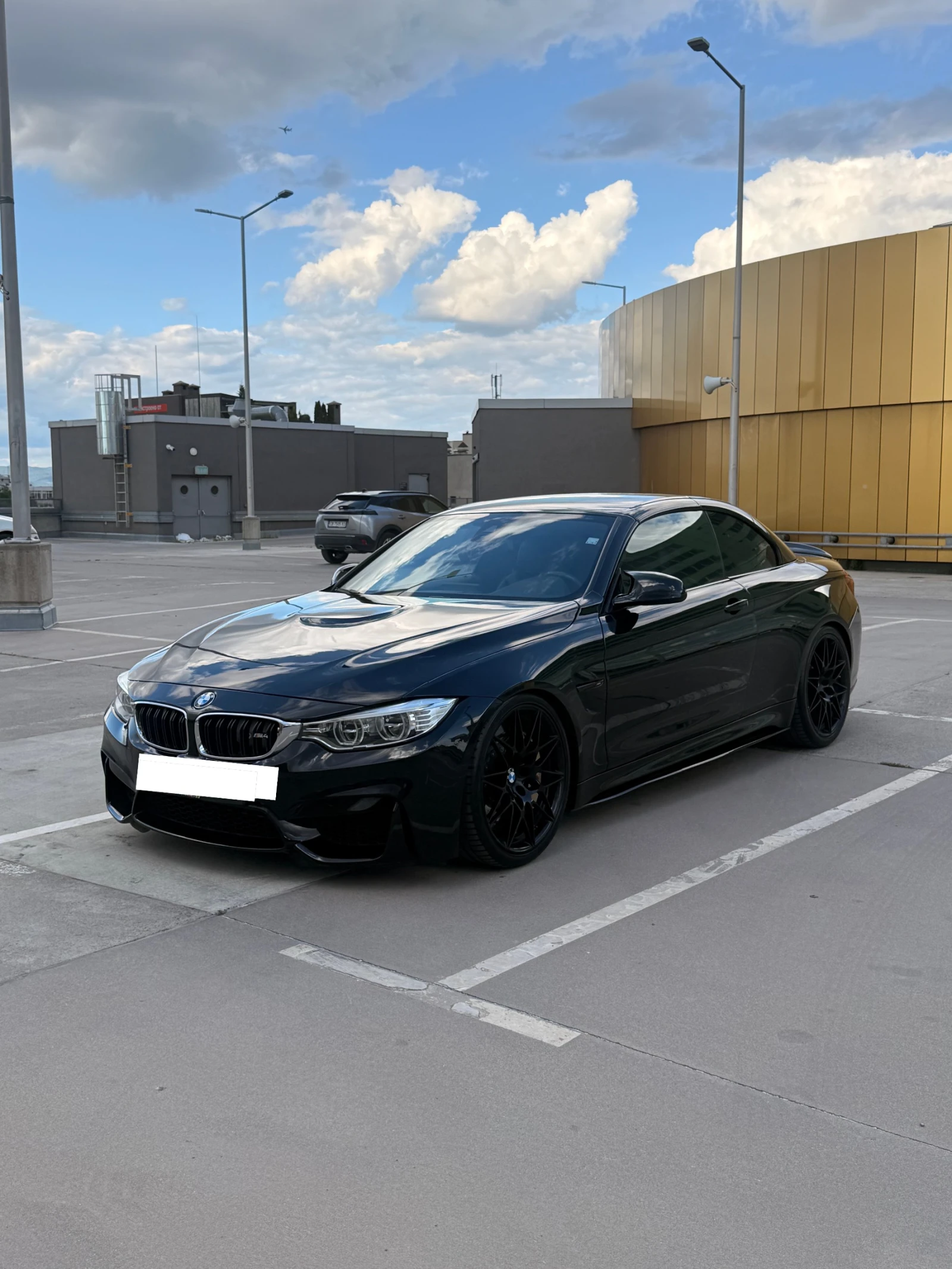 BMW M4 Competition, снимка 9 - Автомобили и джипове - 55166628