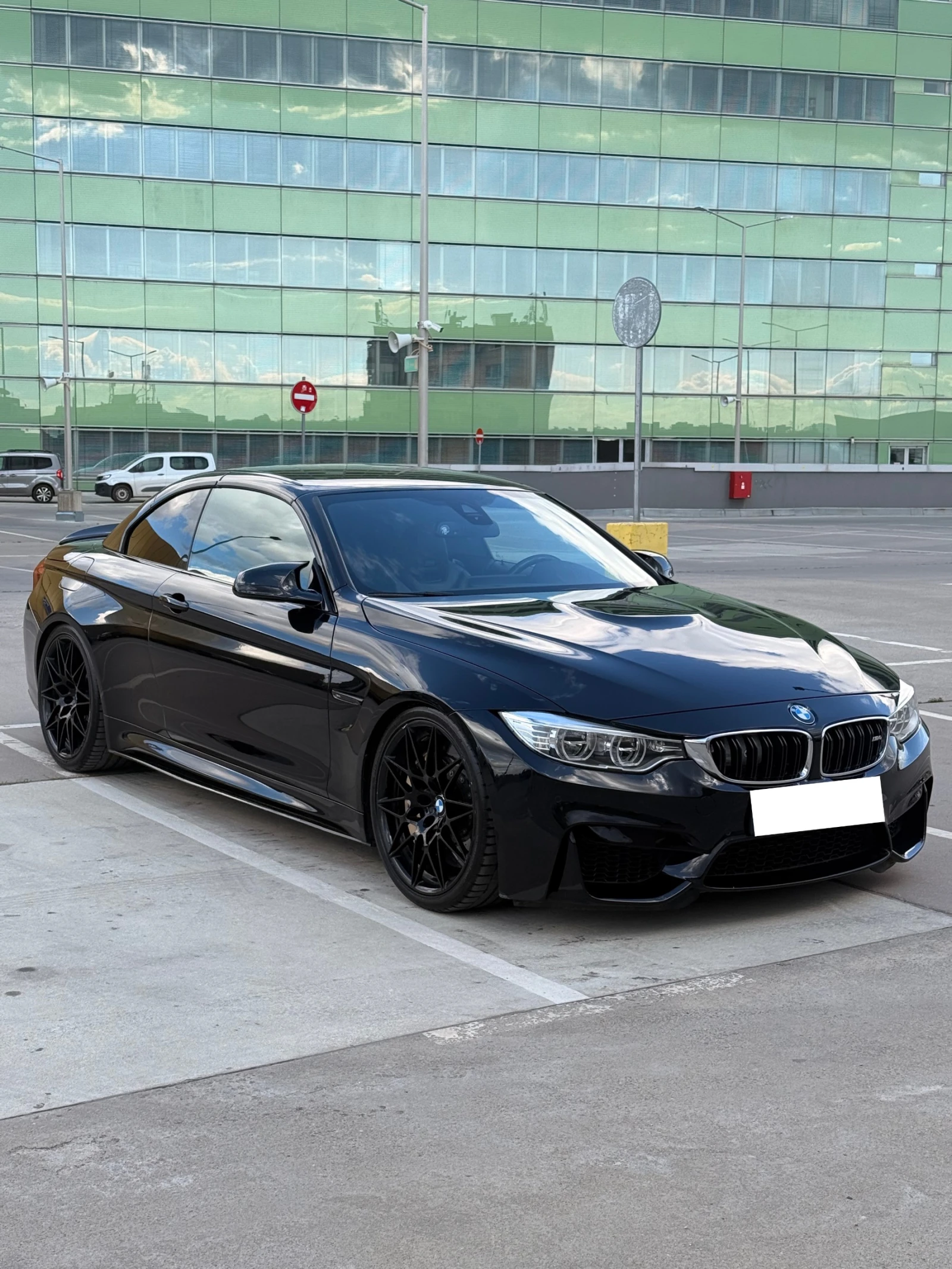 BMW M4 Competition, снимка 2 - Автомобили и джипове - 55166628